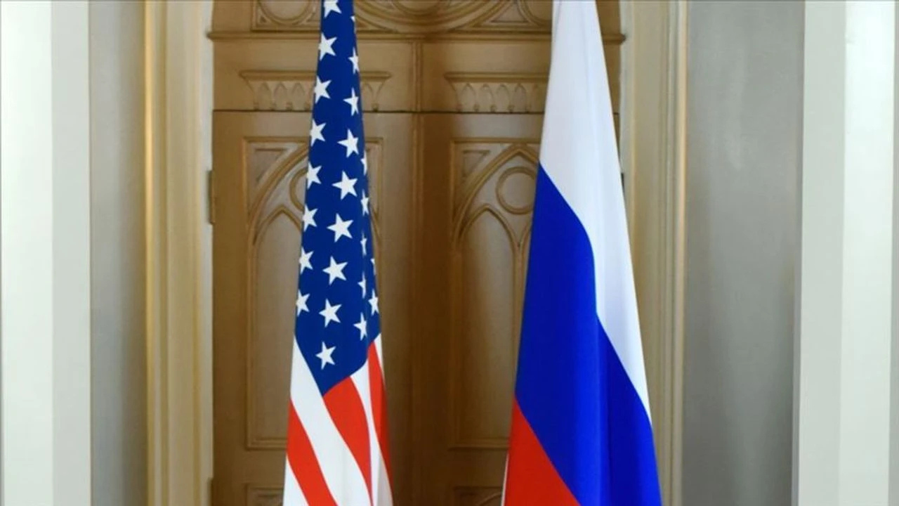 Kremlin Sözcüsü Peskov: Trump’ın Yaptırım Tehditlerine Tepki ve Ermenistan’ın KGAÖ Konusundaki Durumu