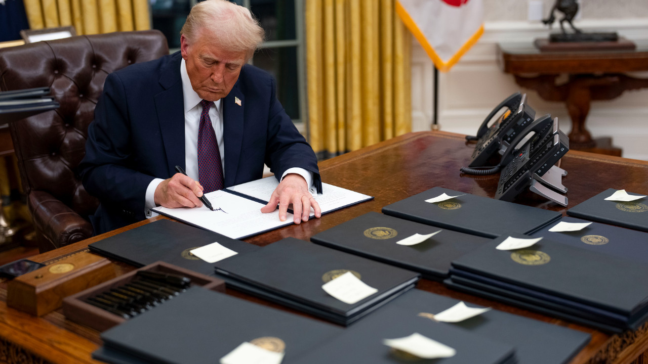 Trump’tan Kongre Baskınına Karışanlara Af Kararnamesi