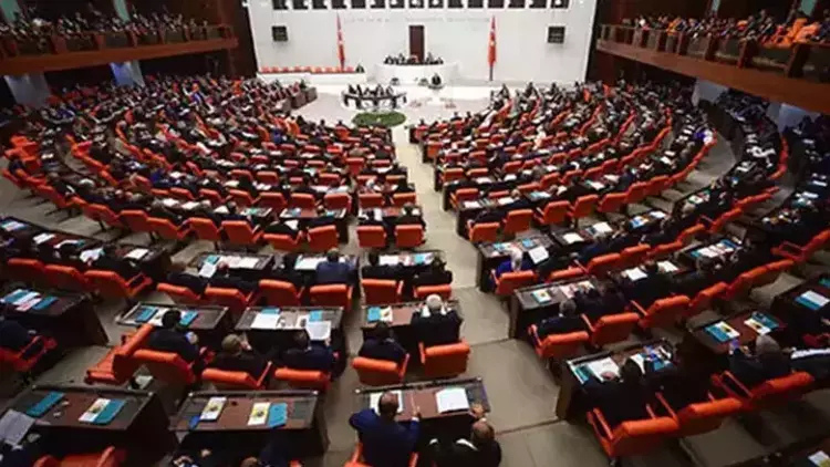 14 Milletvekili Hakkında Yeni Fezleke: 3 Genel Başkan da Arasında