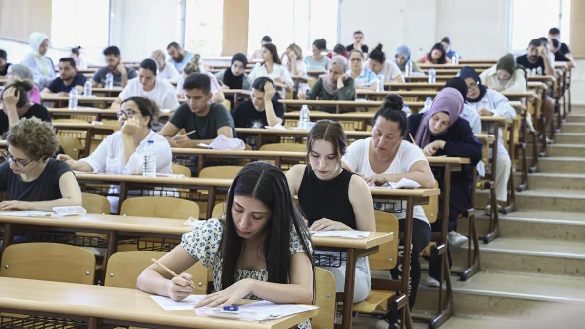 Öğretmen Atamalarında KPSS Şartı Kaldırıldı, Yeni Sistem 2025’te Başlıyor!
