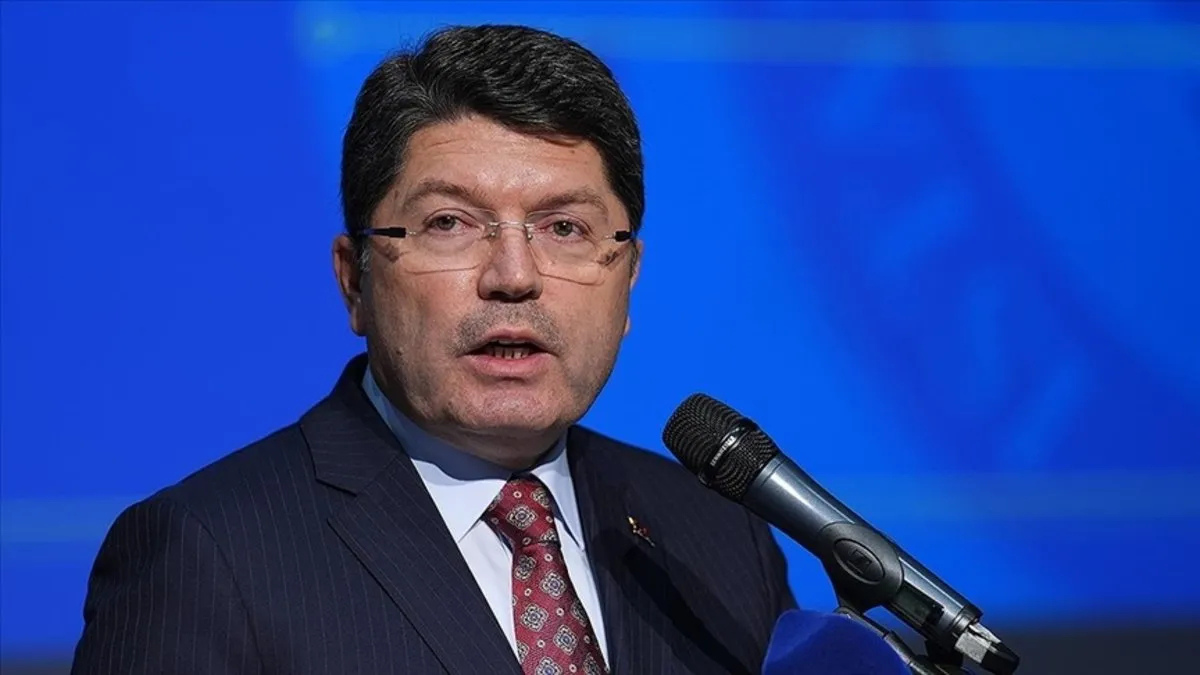 Adana’da Geri Dönüşüm Fabrikasında Yangın Çıktı
