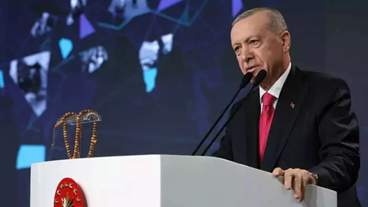 Erdoğan, Akın Gürlek’e Sahip Çıktı: ‘Kimse Yargı Camiamıza Parmak Sallayamaz’