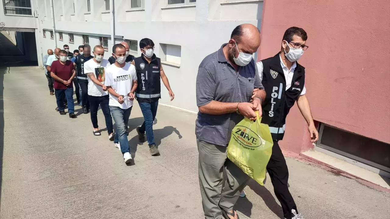 Adana’da Tefecilik Operasyonu: 2 Zanlı Yakalandı