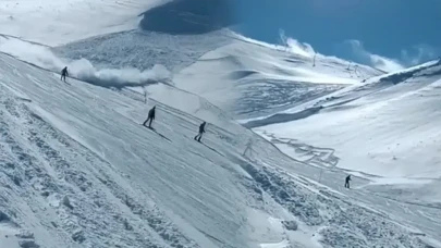 Palandöken Kayak Merkezi’nde Yasaklı Bölgede Kayak Yapanlara Para Cezası!