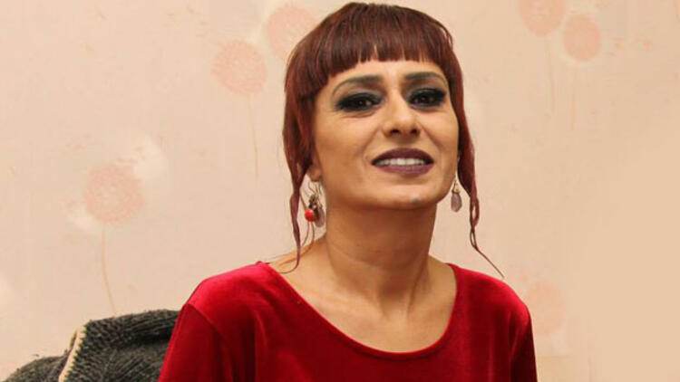Yıldız Tilbe, Saçını Boyadıktan Sonra Yüzünde Kimyasal Yanık Oluştu