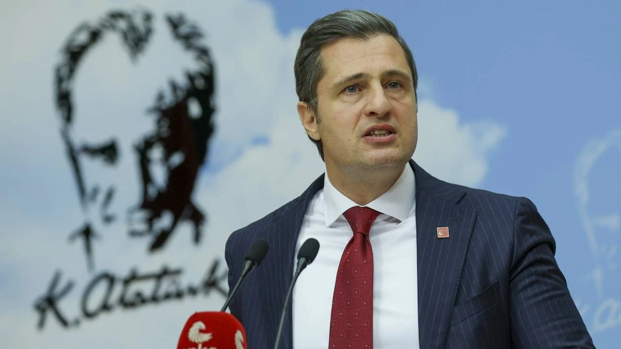 Deniz Yücel’den Erdoğan’a Sert Tepki: “Yaverleri Dahi FETÖ’cü Çıkmış Biri…”