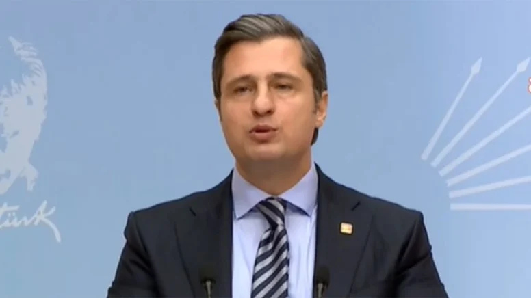 CHP’li Deniz Yücel’den AKP’ye Sert Eleştiriler: “Ekonomik Çöküş ve Hukuksuzluk”