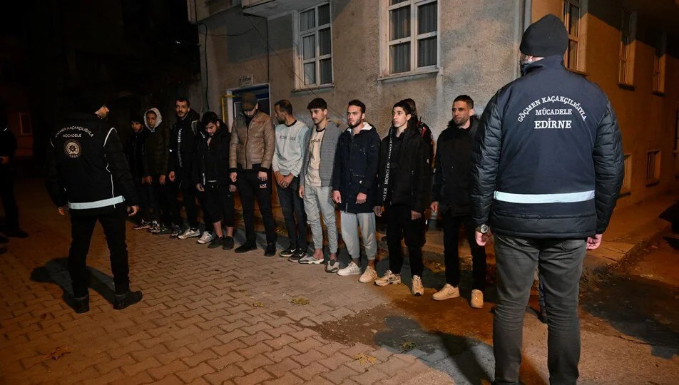 Edirne’de Operasyon: 27 Kaçak Göçmen Yakalandı