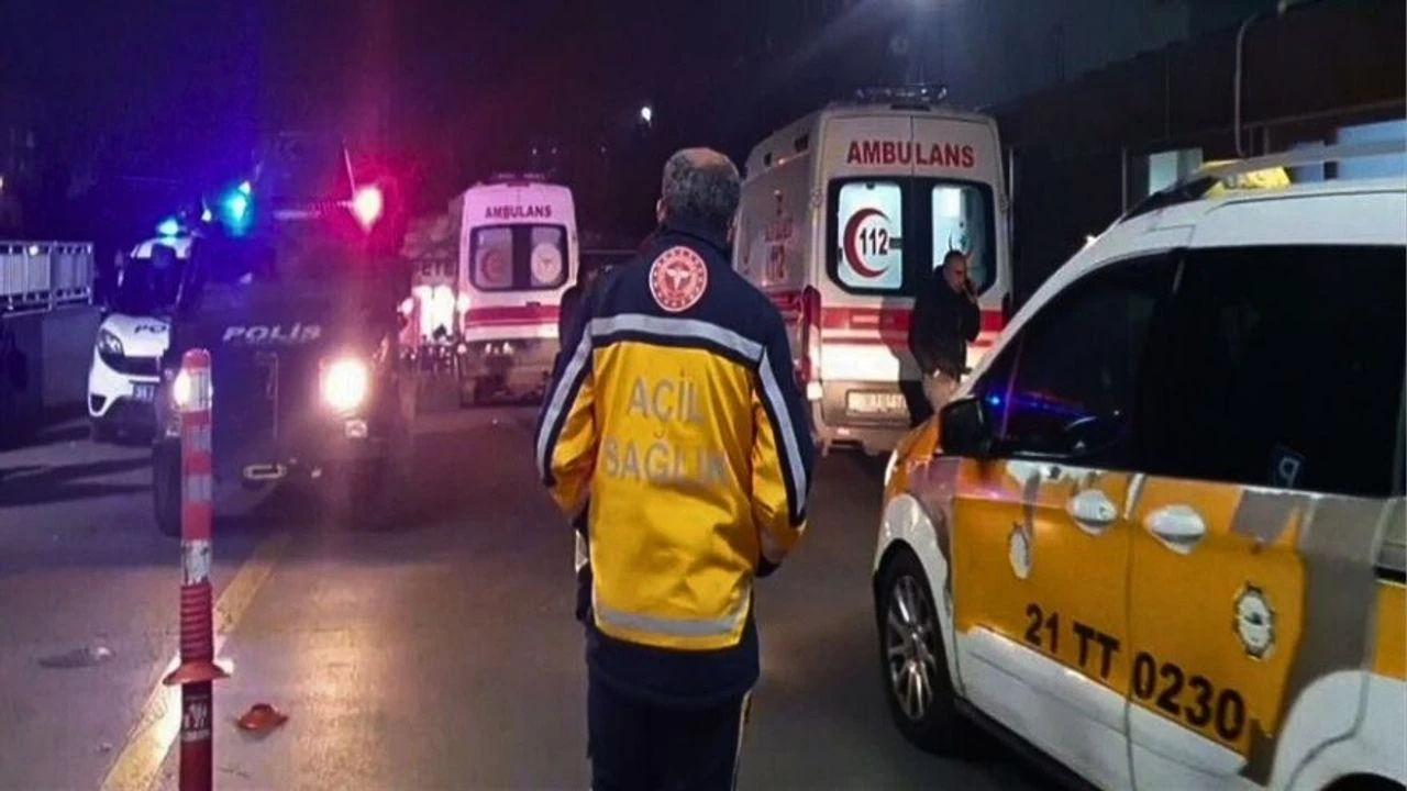Bekçiler ile Şüpheliler Arasında Çatışma: Ölü ve Yaralılar Var!