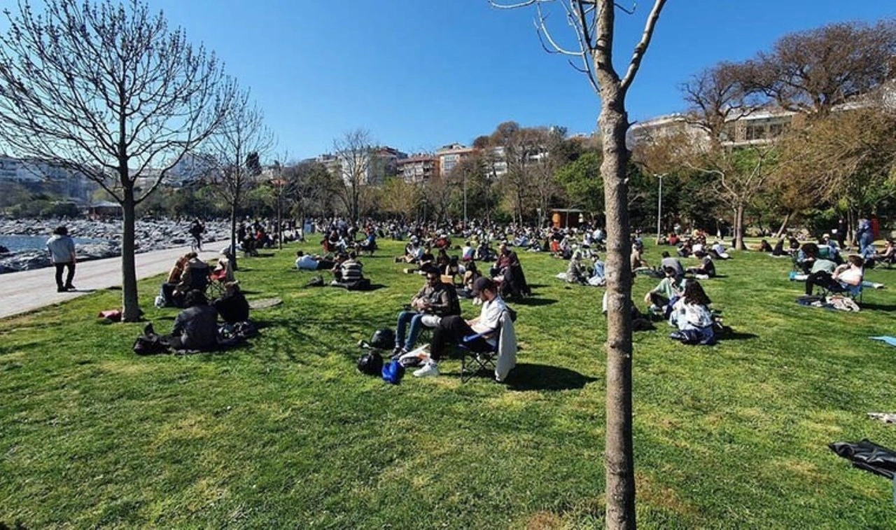 “Laiklik Meclisi’nden İstanbul Valiliği’ne Alkol Yasağı Kararına İptal Sonrası Çağrı”