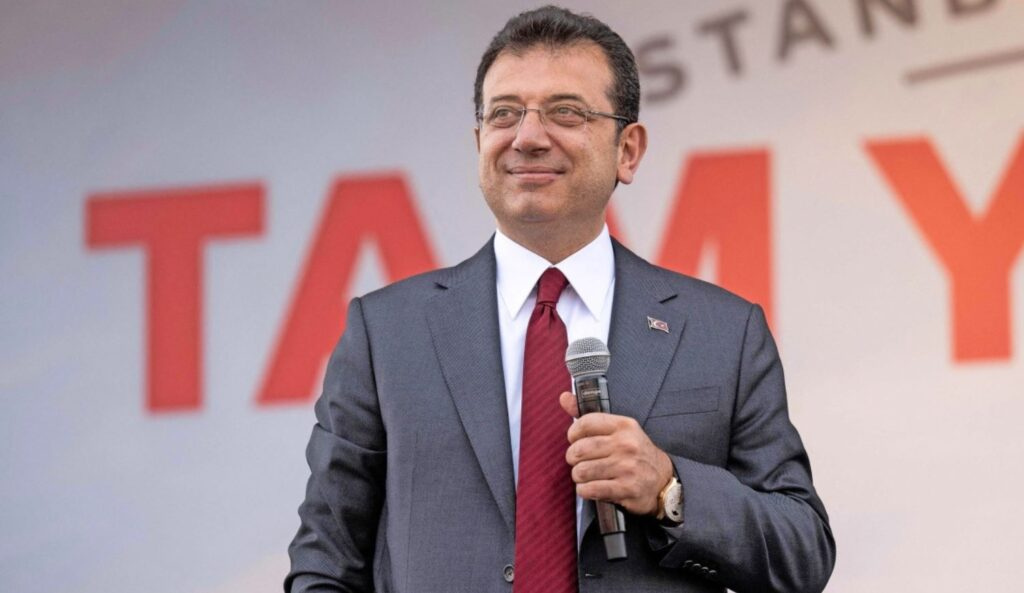 İmamoğlu, CHP’de Adaylık İçin Gerekli İmzalara Ulaştı