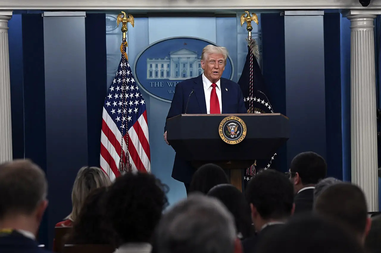Trump’tan Çelik ve Alüminyuma Ek Gümrük Vergisi