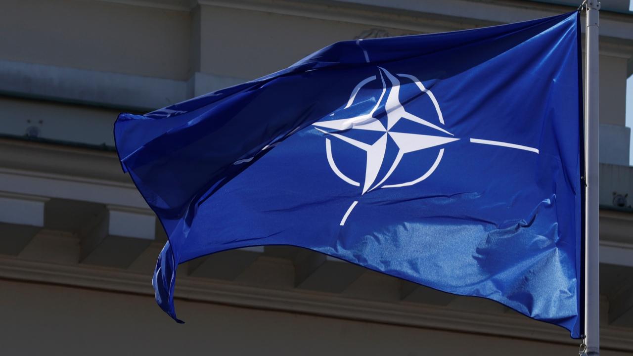 Brüksel’de NATO Zirvesi: “Rusya ve Çin’i Geride Bırakmalıyız”