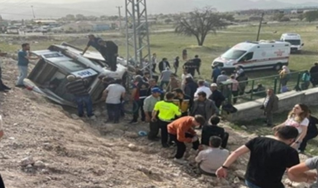 Kütahya’da Feci Kaza: 14 Yaralı