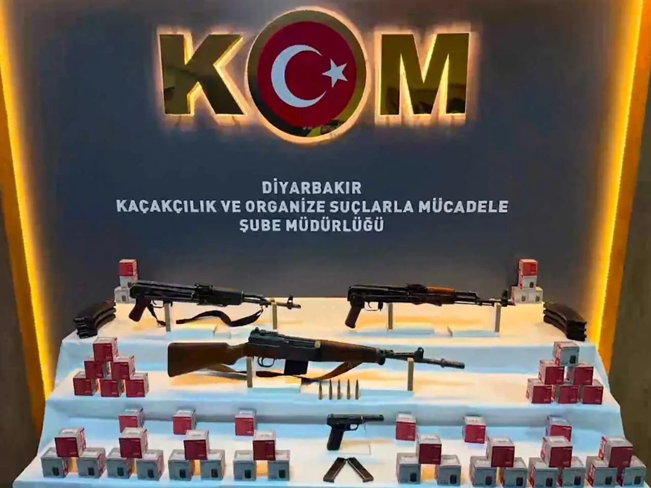 Diyarbakır’da Kaçak Ürün Baskınları: 37 Kişi Tutuklandı