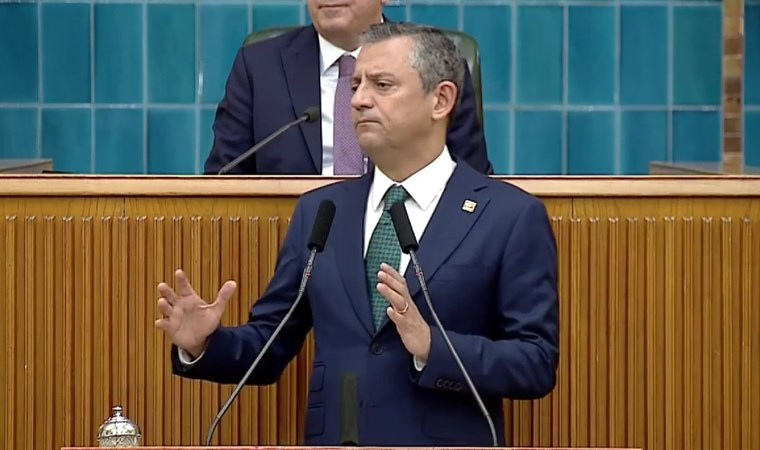 Özgür Özel’den İktidara ‘Süreç’ Tepkisi: ‘Bizden Helallik Almaları Lazım’