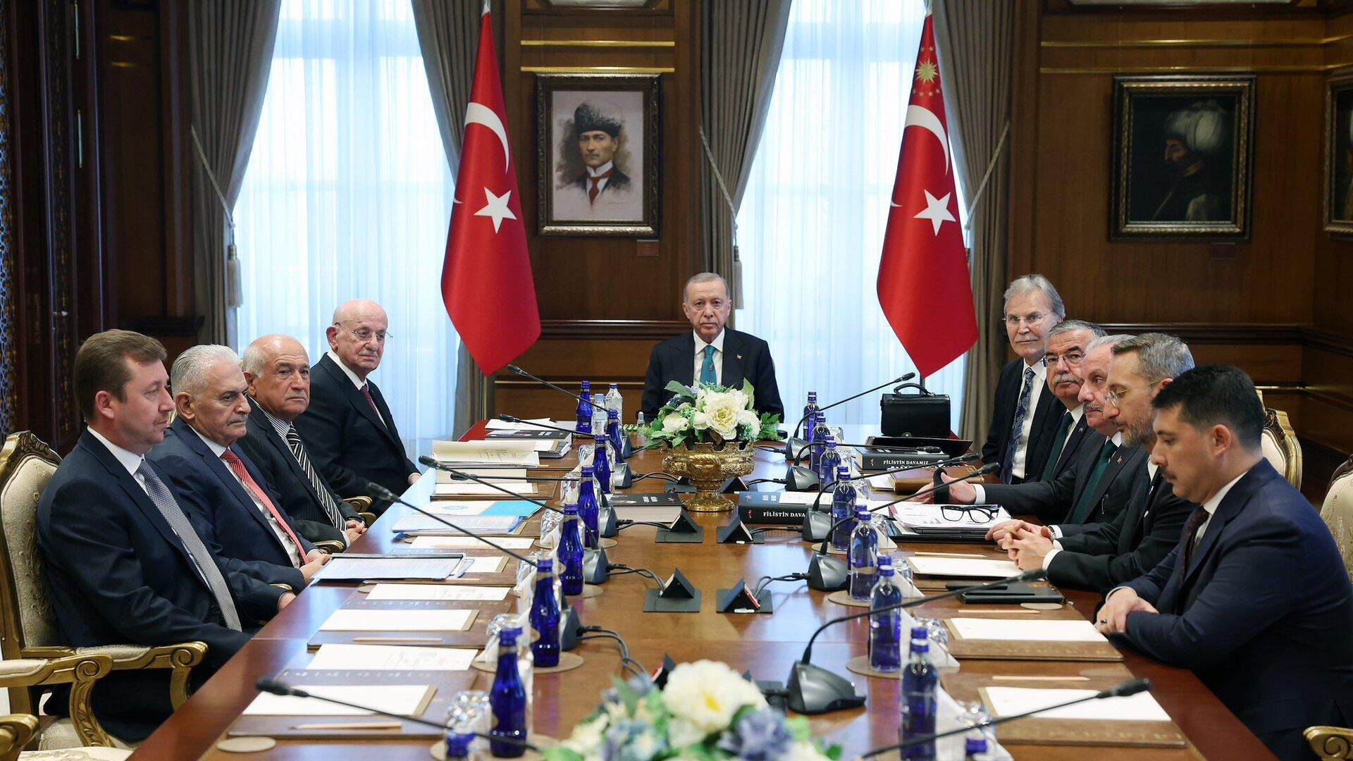 Erdoğan, Cumhurbaşkanlığı Yüksek İstişare Kurulu’nu Saray’da Topladı