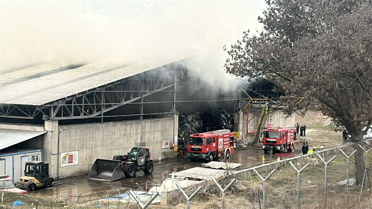 Eskişehir’de Çimento Fabrikasında Yangın Çıktı