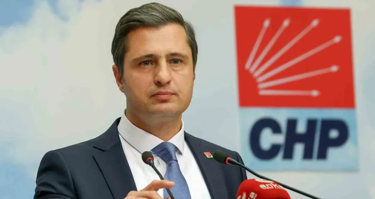 CHP’den AKP’ye FETÖ’lü ‘Cunta’ Yanıtı: “Boyun Eğeceğimizi Sanıyorlarsa Çok Beklerler”