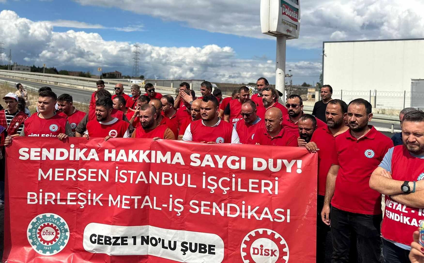 Metal İşçisinin Sendika Sürecine Patron Engeli: İşçiler Hakları İçin Ses Yükseltiyor!