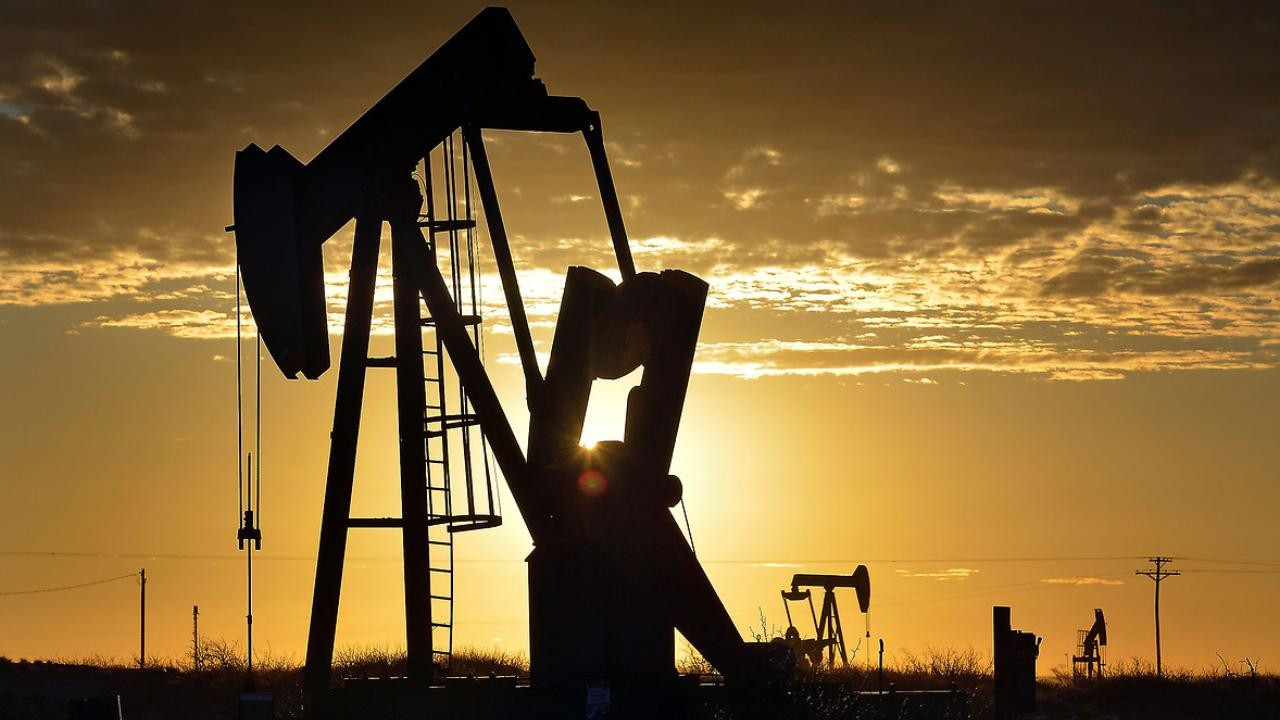ABD’de Petrol Sondaj Kuleleri Azaldı