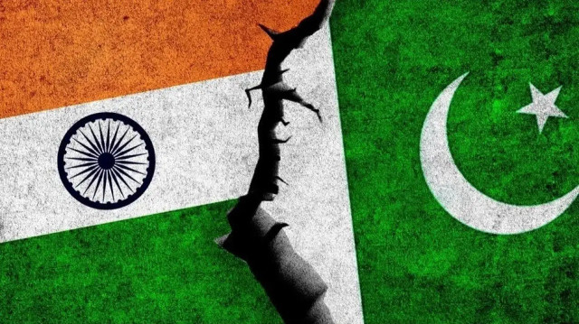 Almanya’dan Hindistan ve Pakistan’a “Sorumlu Davranın” Çağrısı
