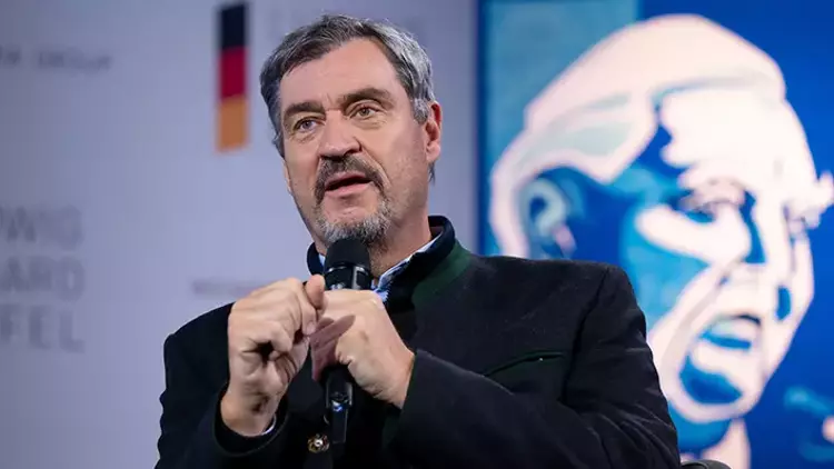 Bavyera Başbakanı Söder: AfD’nin Finansman Kaynakları Araştırılmalı