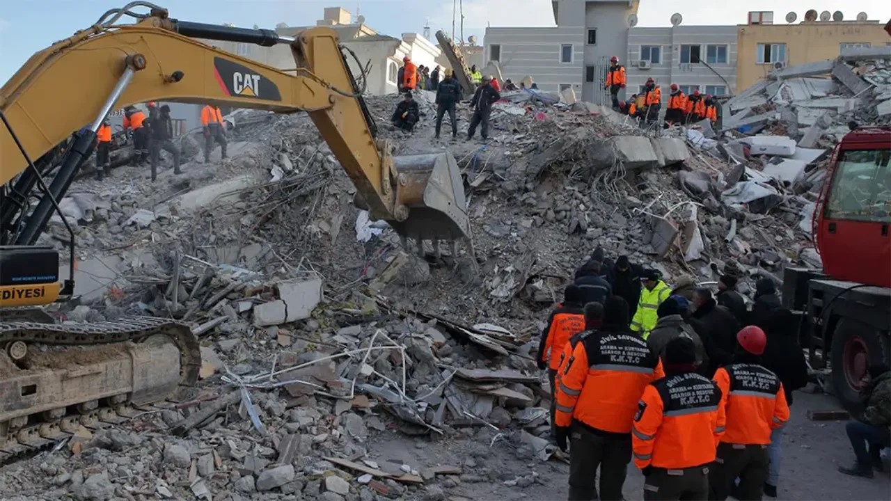 CHP’den İsias Otel Davasına Tepki: “Bu Ahlaksızlığın Üstüne Beton Dökülmesine İzin Vermeyeceğiz”