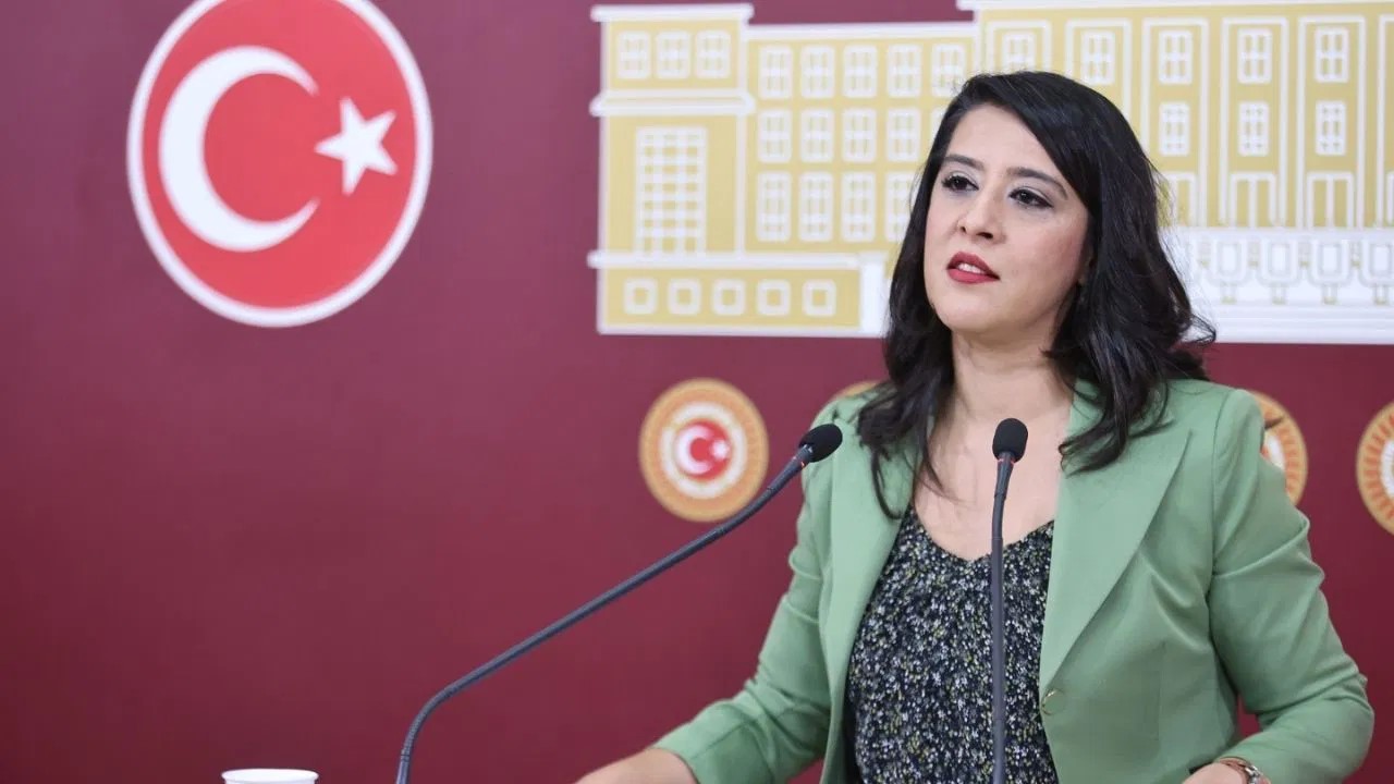 EMEP’ten Bahçeli’nin Komisyon Önerisine Tepki: “Çözümün Gerçek Muhatabı Halktır”