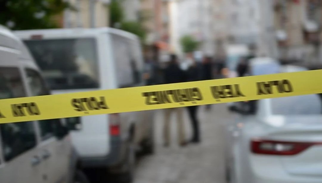 İstanbul’da Lise Tuvaletinde Dehşet: 15 Yaşındaki Öğrenci Arkadaşını Bıçakladı