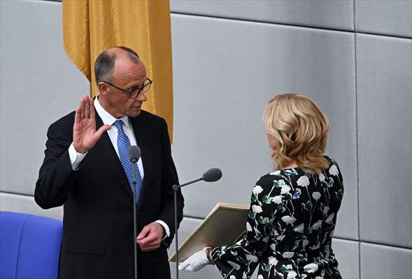 Friedrich Merz Almanya’nın 10. Başbakanı Oldu: Federal Meclis’te Yemin Ederek Görevine Başladı