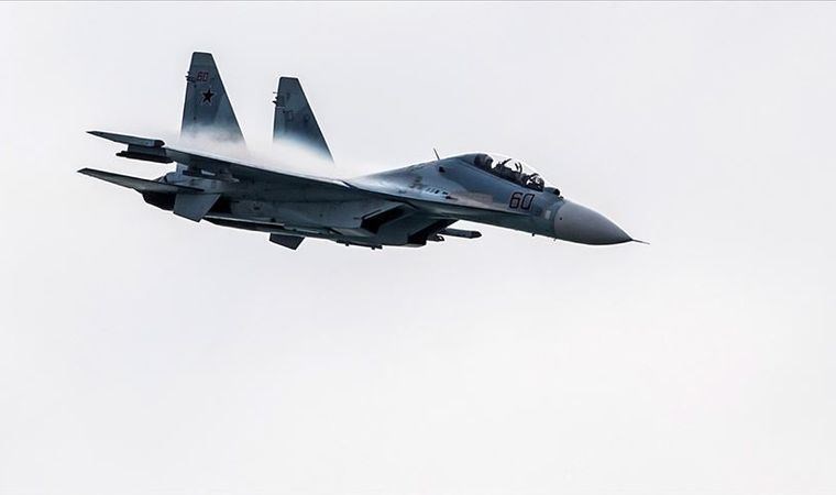 Zelenski: İki Rus Savaş Uçağını Vurduk, Depoları Yok Ettik
