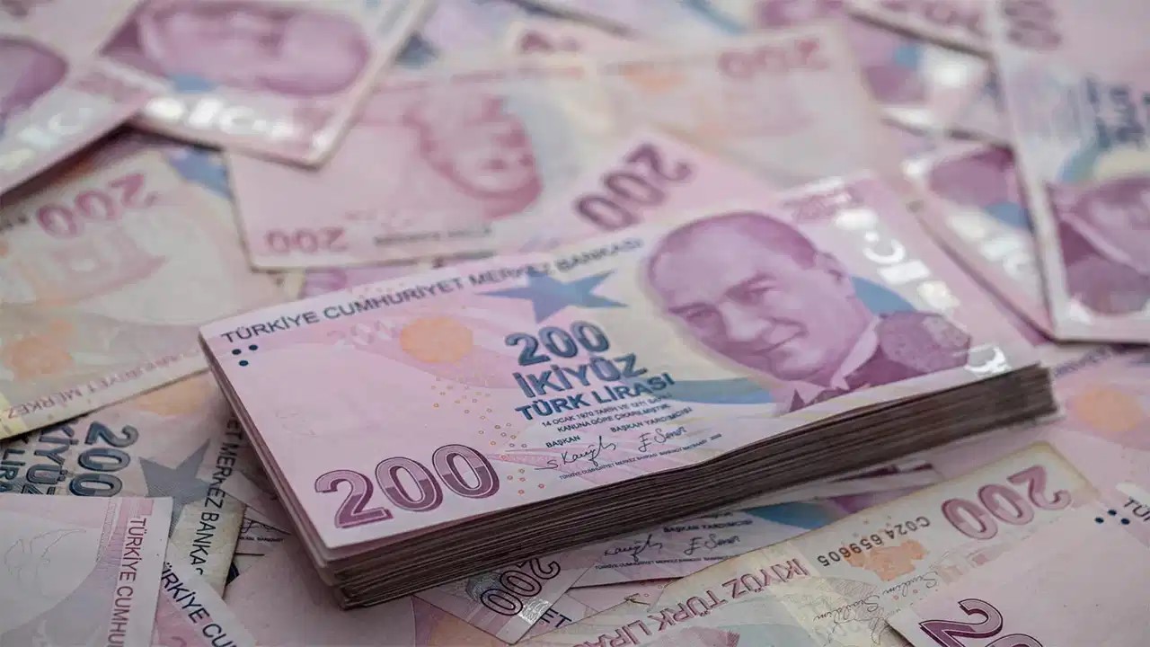 Mevduat Faizleri Yüksek Seyrediyor: 1 Milyon TL’nin Aylık Getirisi Ne Kadar Oldu?