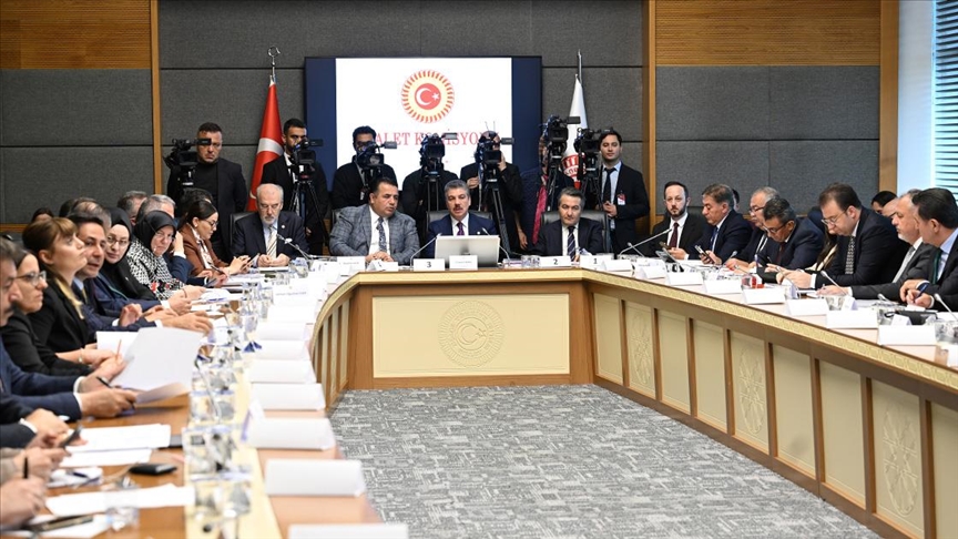 10. Yargı Paketi Adalet Komisyonu’nda Kabul Edildi: Cezalar Artıyor, İnfaz Şartları Değişiyor