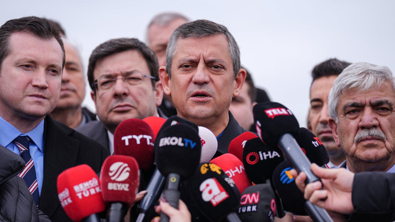 Özgür Özel’den Cezaevi Ziyareti: “Bu Kadarına FETÖ Bile Tenezzül Etmedi”