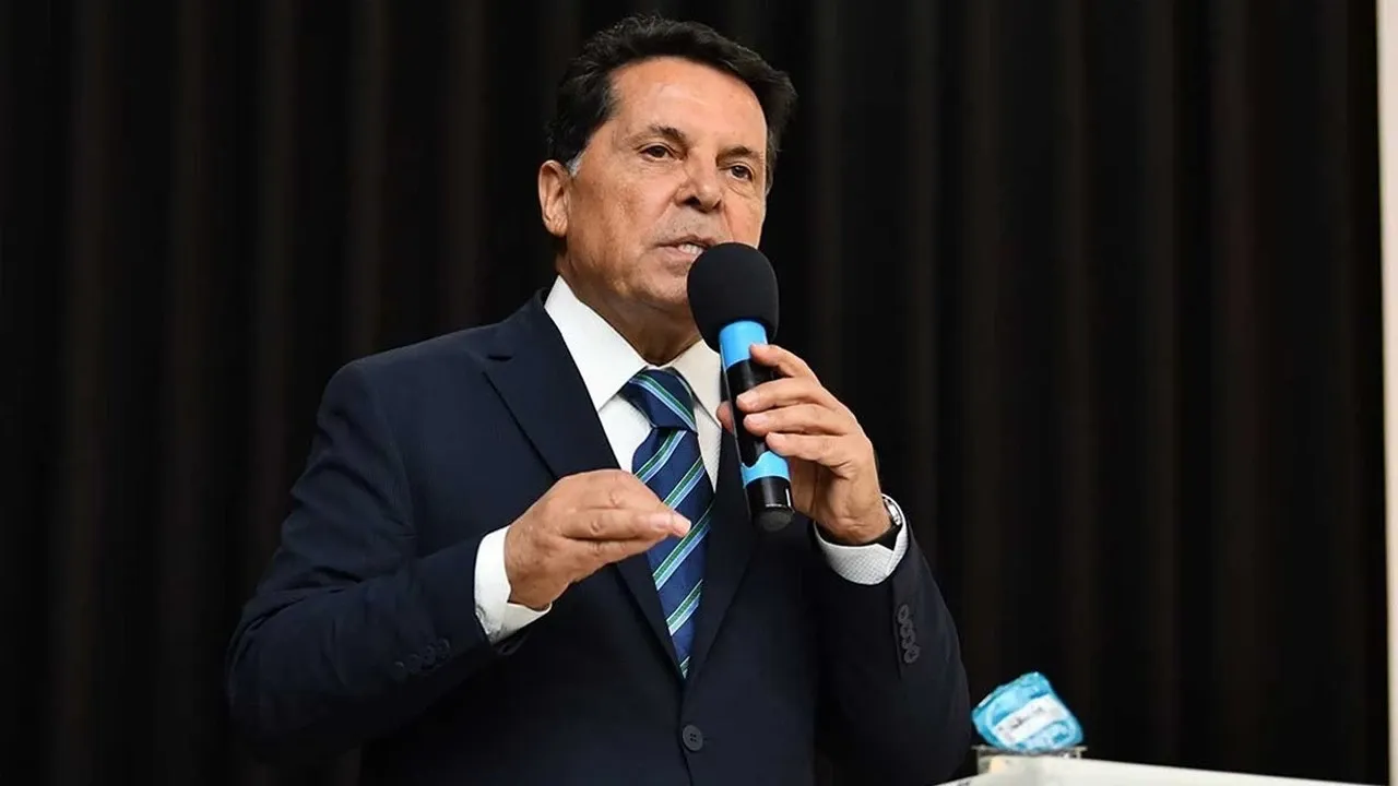 Ahmet Özer: “Silahların bırakılması Türkiye ve bölge için tarihi bir adımdır”