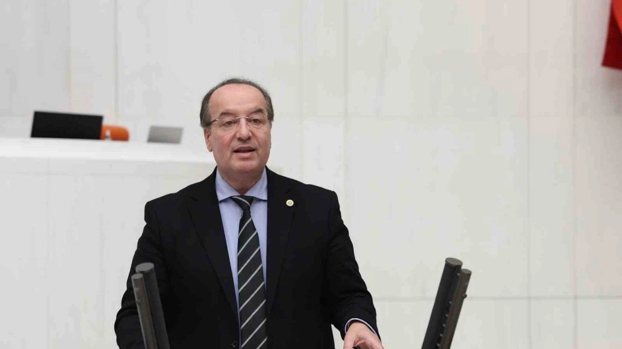 CHP’li Cevdet Akay, Yenice’nin Yıllardır Çözülemeyen Yol Sorunlarını Meclis Gündemine Taşıdı