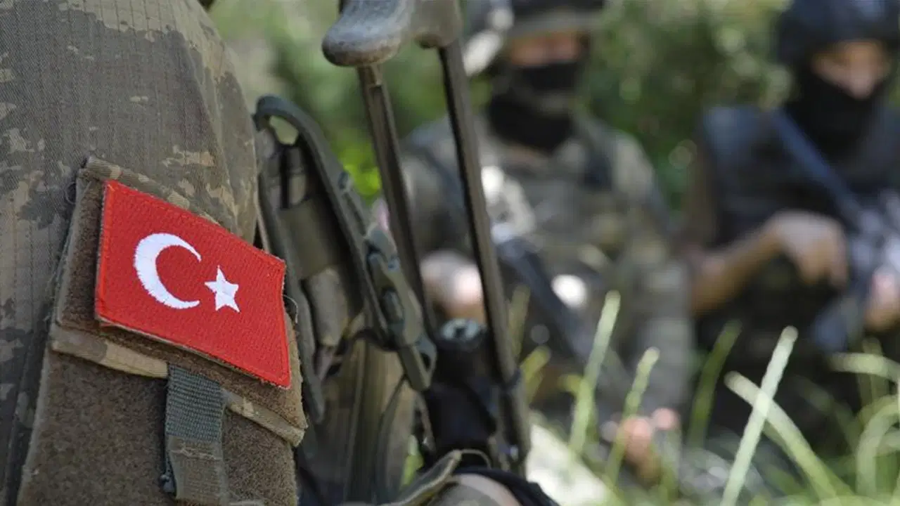 Hatay’da 2 Asker Şehit Oldu, CHP’den Sert Tepki: “Askerimizin Canına Kıyanlar Vatan Hainidir!”
