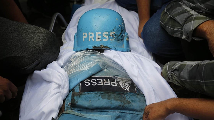 İsrail, Gazze’de Bir Gazeteciyi Daha Öldürdü: Ölen Gazeteci Sayısı 229’a Yükseldi