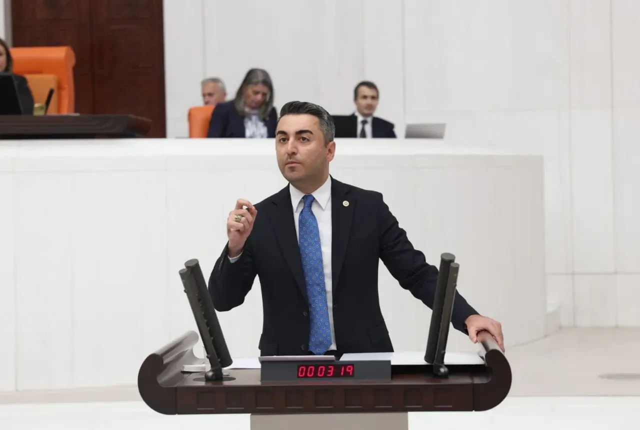 Cem Avşar’dan Meclis’te Tekirdağ tarımı çıkışı: “Bu sorunlarla tarım yaşayamaz!”