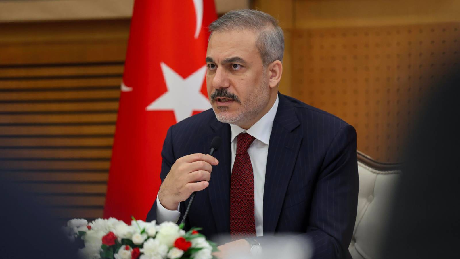 Bakan Fidan’dan Schengen ve Suriye Mesajı: “YPG Silah Bırakmalı, Vize Serbestisi AB İlişkileri İçin Kritik”