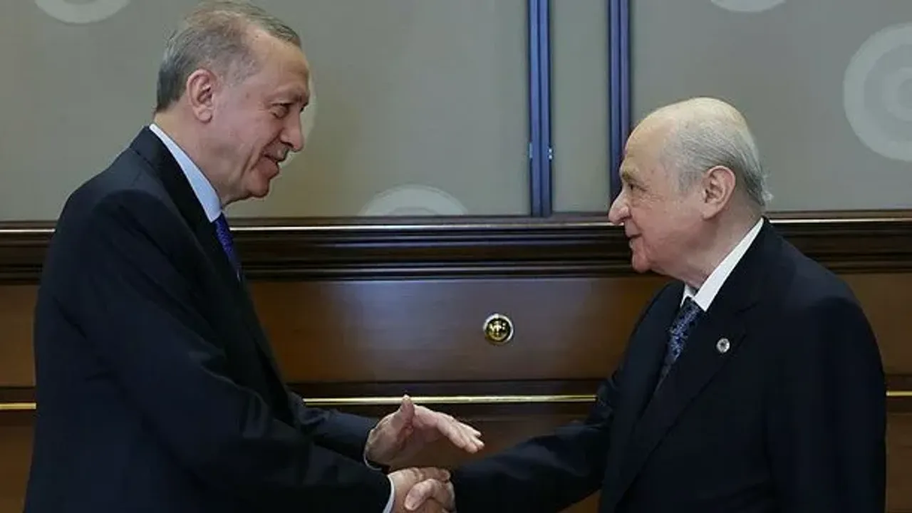 Erdoğan ve Bahçeli Arasında Kritik Telefon Görüşmesi: “Terörsüz Türkiye” Vurgusu