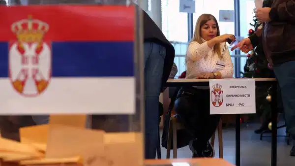 Sırbistan’da erken seçim kararı: Vucic yeniden aday olmayacak
