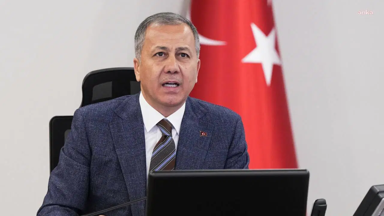 Yerlikaya duyurdu: 16 ilde ‘yasa dışı bahis ve nitelikli dolandırıcılık’ operasyonu, 29 tutuklama!
